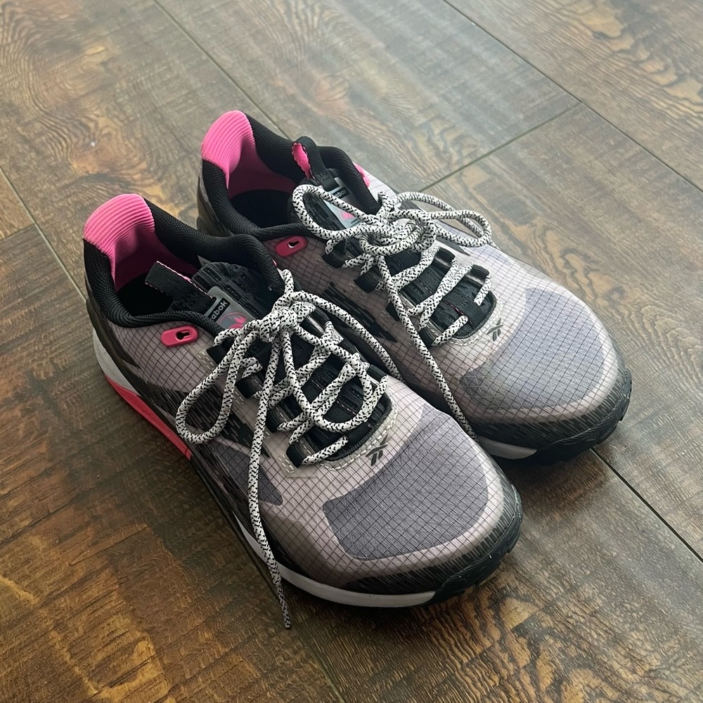 Reebok training shoes pink